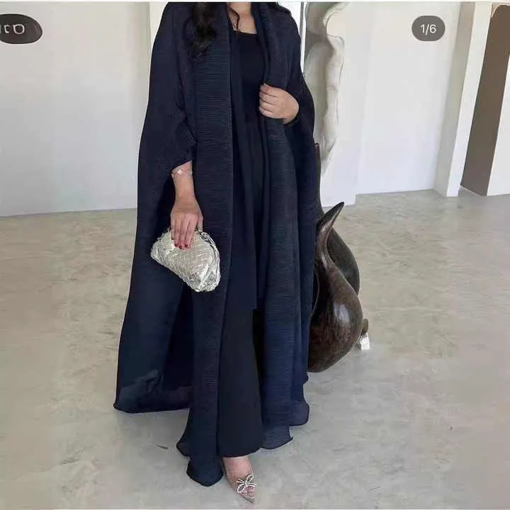 عبايات المناسبات و طلعات - Abayas for occasions and outings