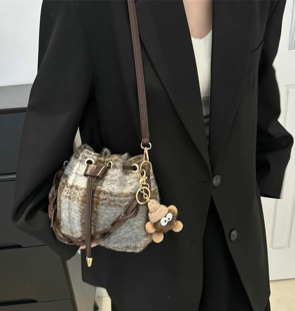 Cute Tweed Tote Bag Mini Sling Shoulder Bag Trendy Top Handle Purse Causal Bucket Purse Satchel Bag with Charming Pendent