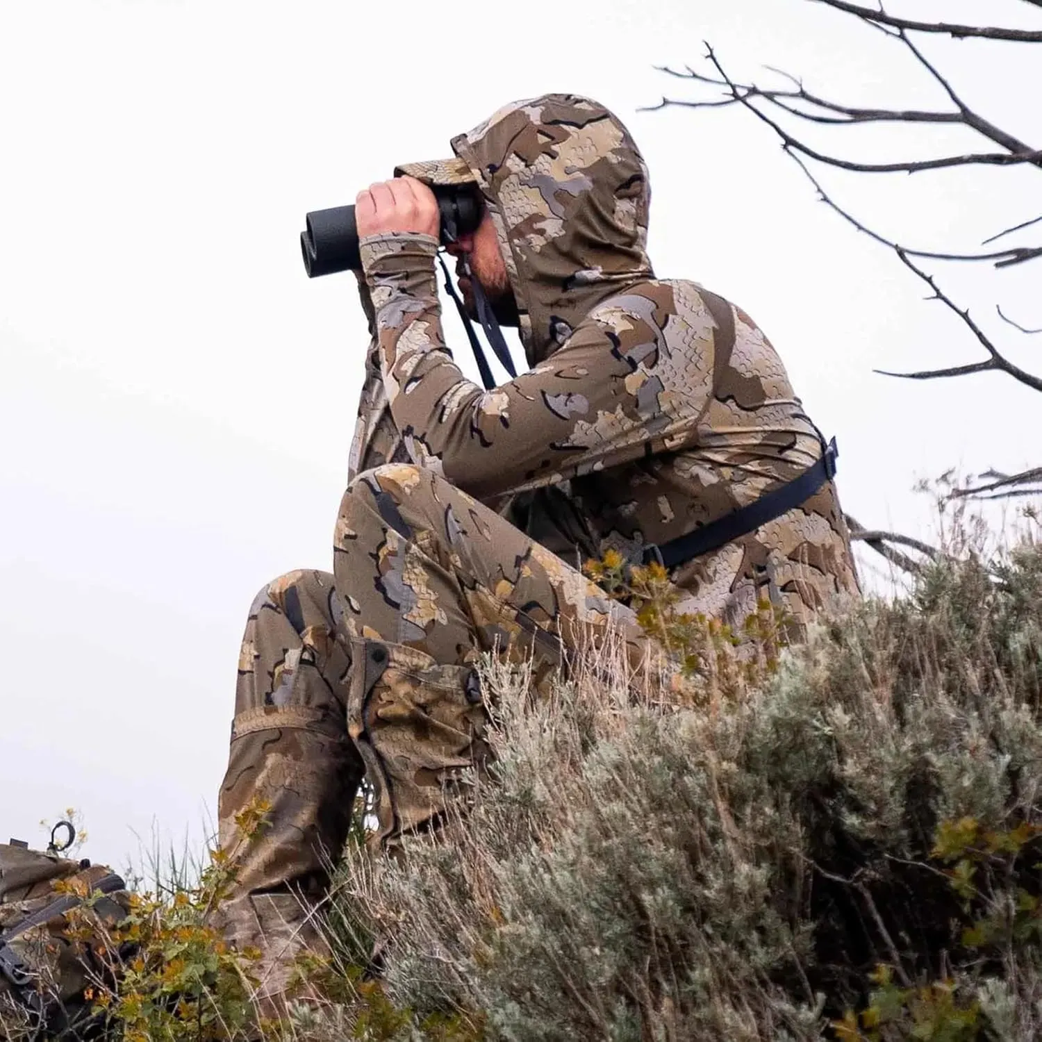 KUIU Gila LS Hoodie UPF 50  Cooling Shirt for Hunting & Outdoors Quick-Dry, Odor Resistant, Lightweight & Breathable