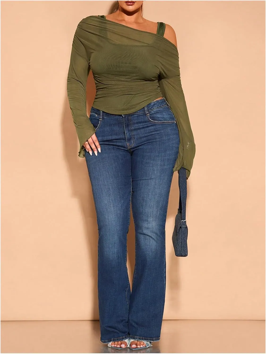 WDIRARA Women's Plus Size 2 in 1 Off Shoulder T Shirt Ruched Sheer Bell Long Sleeve Tee